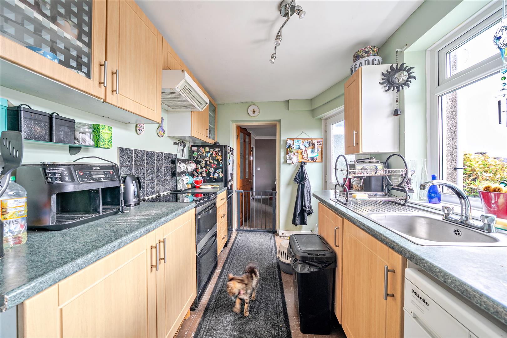 Llangyfelach Road, Treboeth, Swansea, SA5 9AX